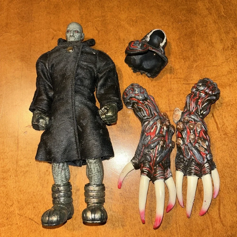 Resident Evil 2 Mr. X Tyrant w/ Jacket Toy Biz Figure 1998 Complete C2